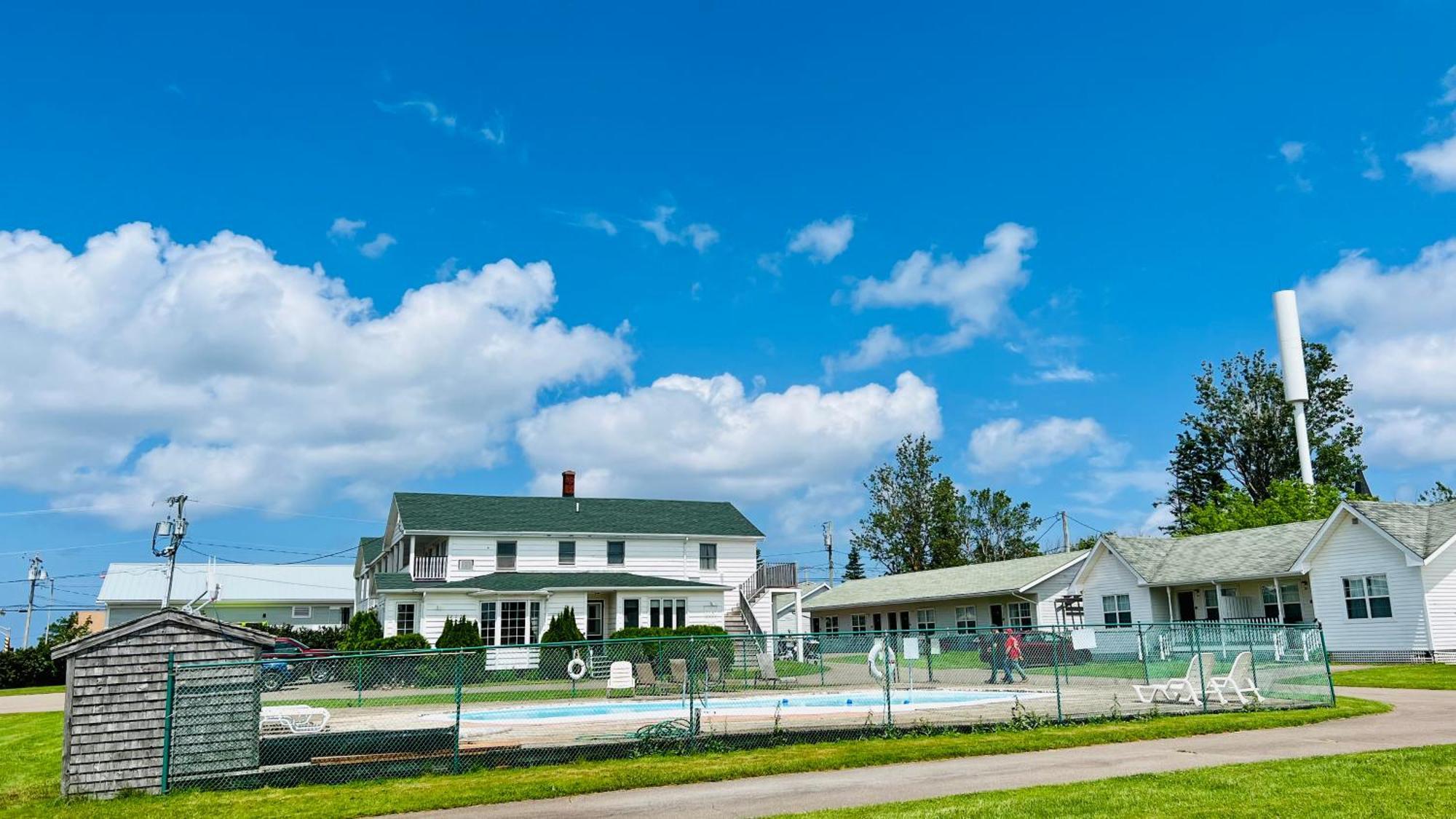 كيفينديش Anne Shirley Motel & Cottages المظهر الخارجي الصورة