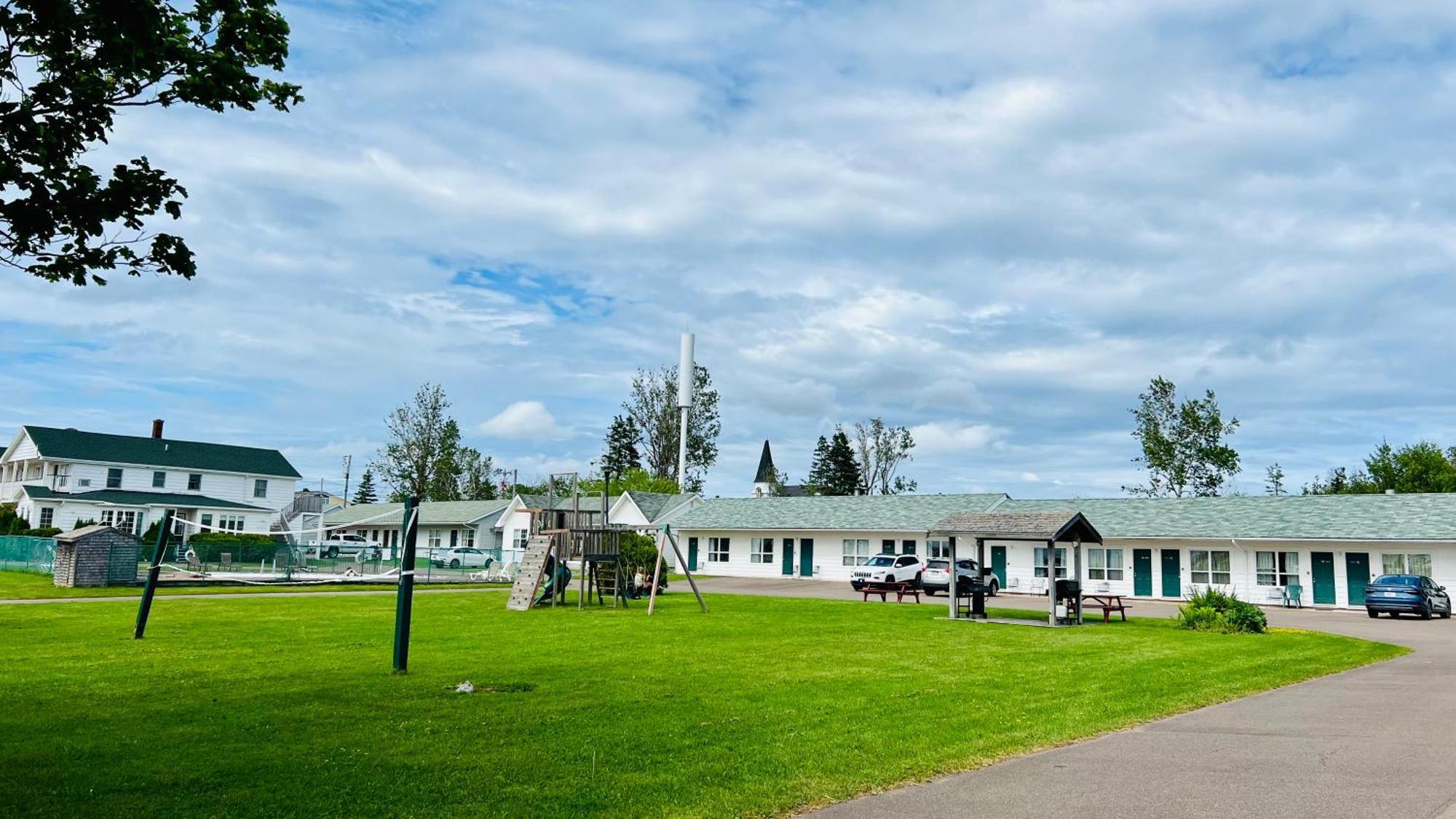 كيفينديش Anne Shirley Motel & Cottages المظهر الخارجي الصورة
